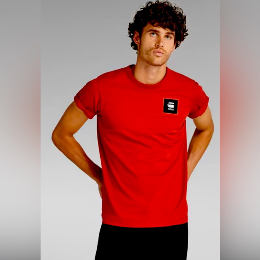 G Star Rusty Red Logo Badge Tee Medium Unisex